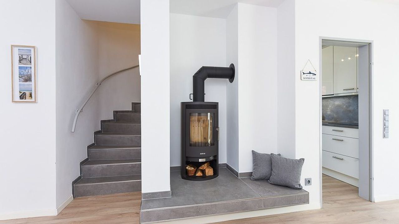 Kamin-/Ofen Kamin-/Ofen